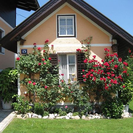 Gaestehaus Stroitz Drobollach am Faakersee Exterior photo